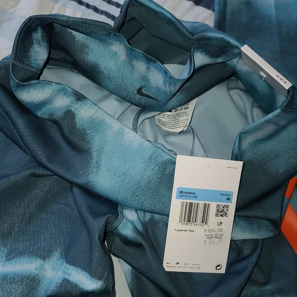 Nike Leggings - Picture 12 of 17